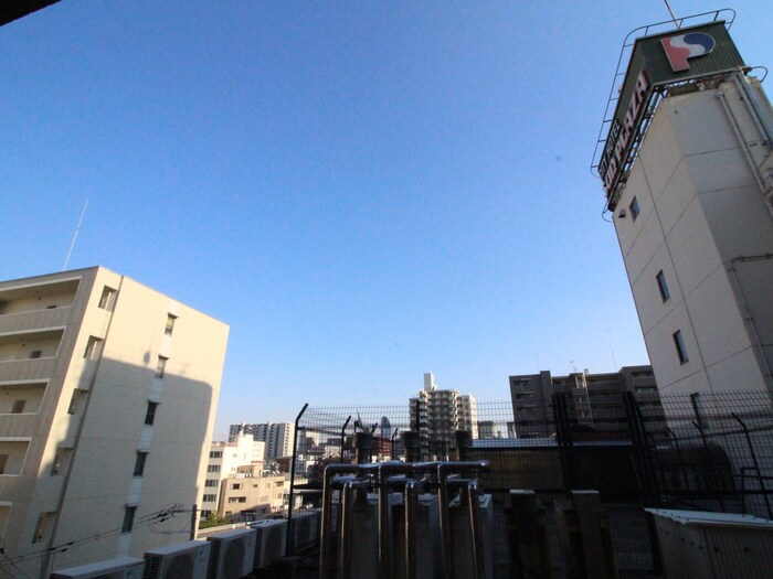 物件内観写真13　(室内からの展望)