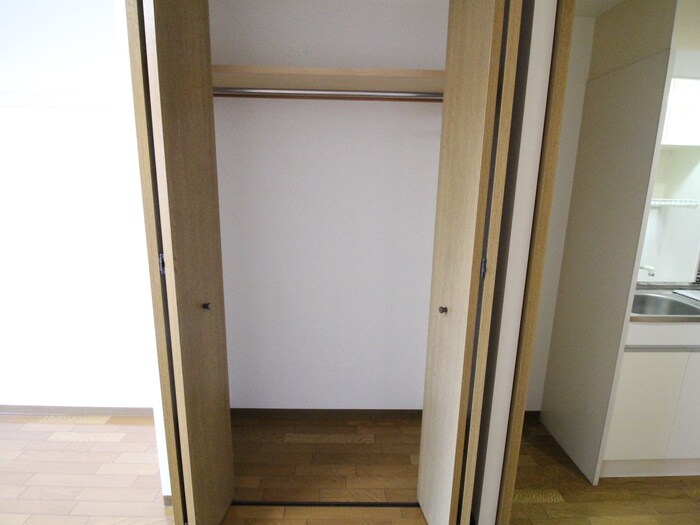 物件内観写真14　(収納)
