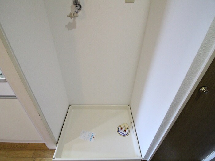 物件内観写真22　(洗濯機置場)