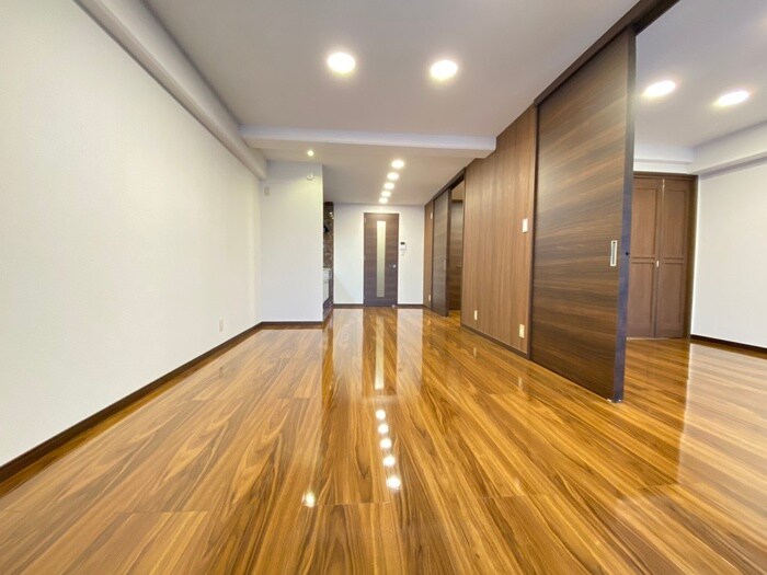 物件内観写真8　(内観写真)