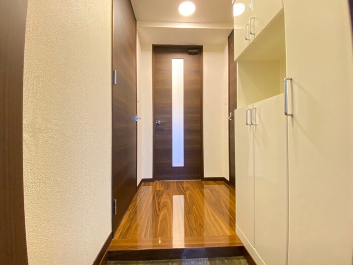 物件内観写真9　(廊下)