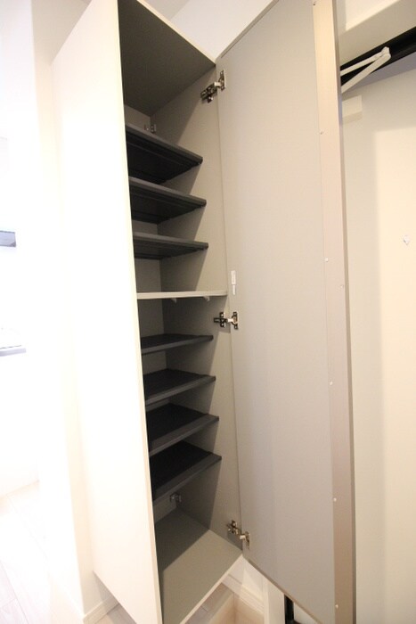 物件内観写真16　(靴箱)