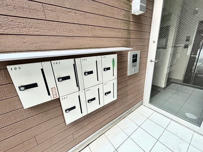 物件外観写真4　(建物設備)