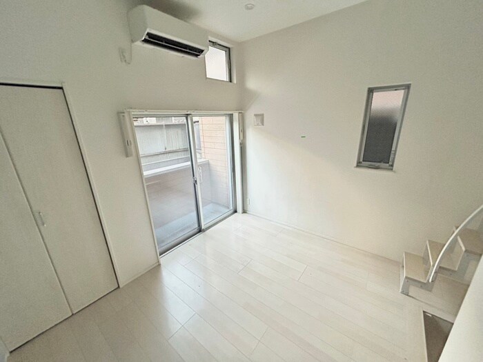 物件内観写真16　(居室)