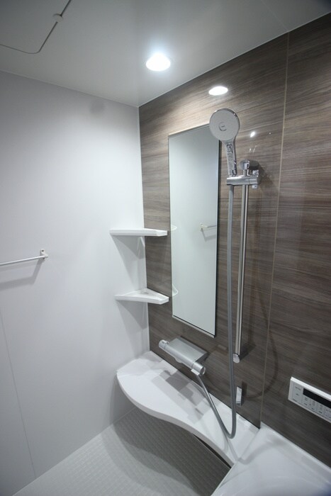 物件内観写真14　(バス／シャワールーム等)