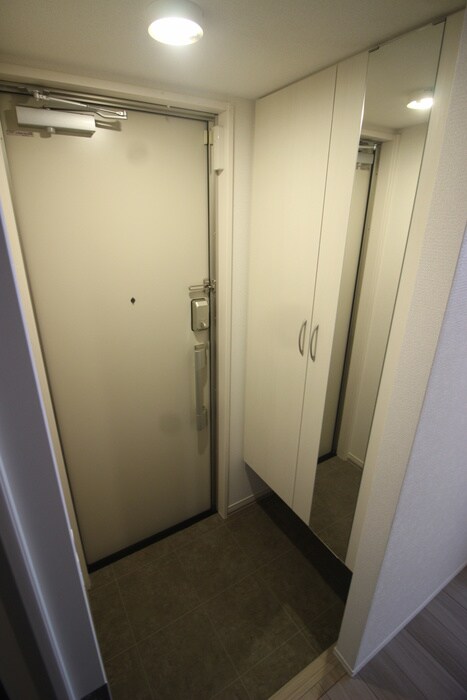 物件内観写真20　(玄関)