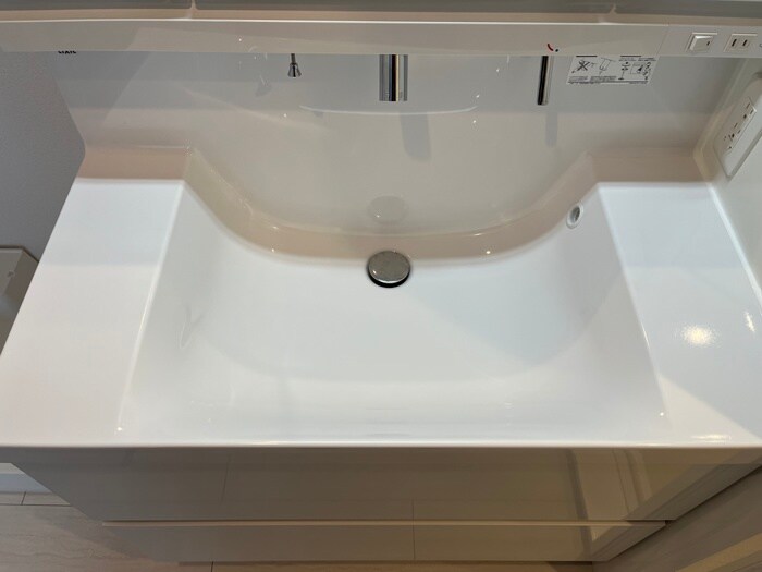 物件内観写真8　(洗面)