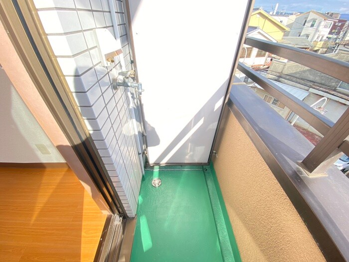 物件内観写真17　(洗濯機置場)