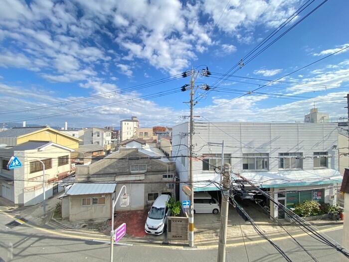 物件内観写真18　(室内からの展望)