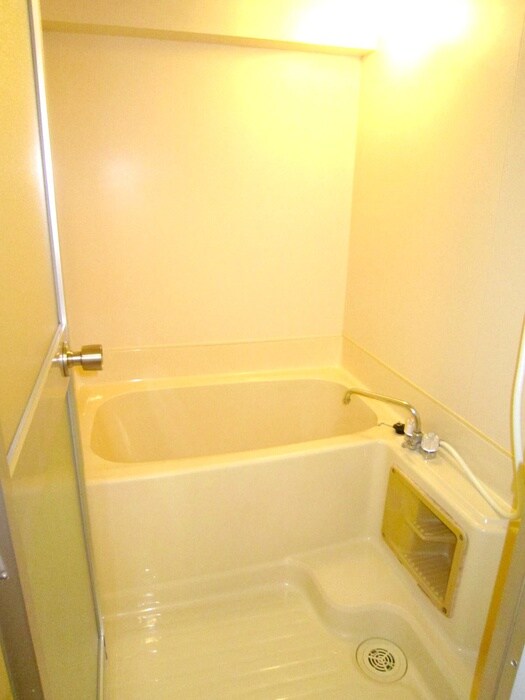 ロイヤルハイツ土佐堀のバス