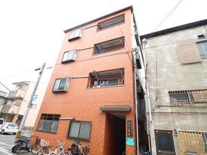 メゾン平尾外観写真