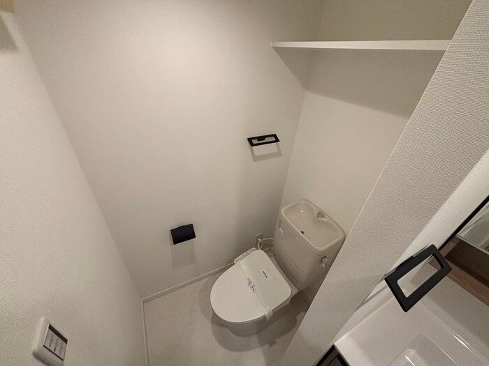 物件内観写真12　(トイレ)