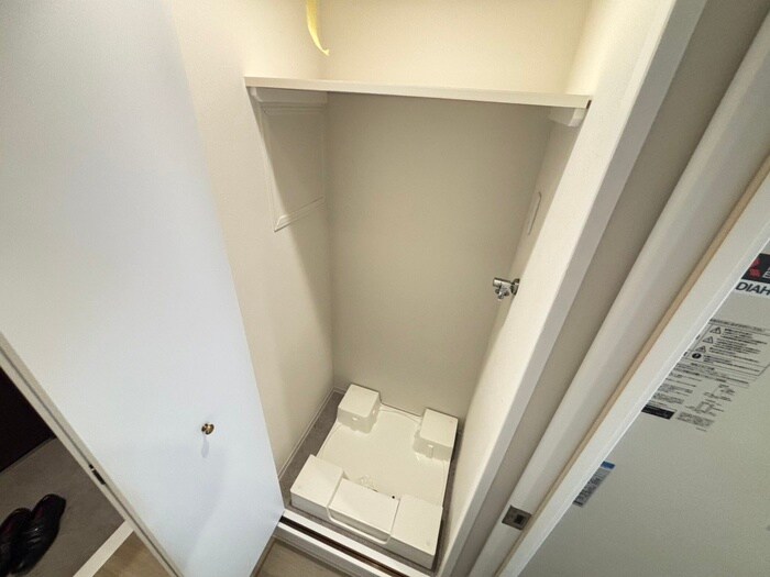 物件内観写真21　(洗濯機置場)