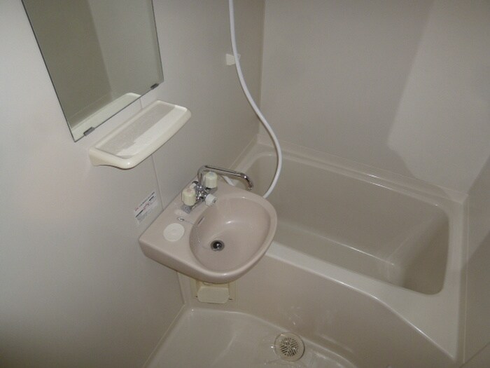 物件内観写真8　(バス／シャワールーム等)