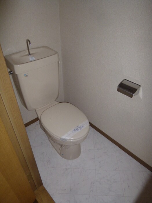 物件内観写真9　(トイレ)