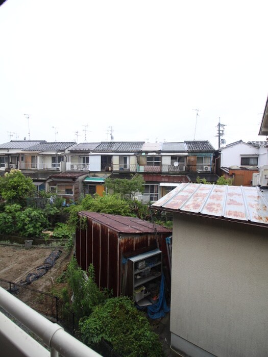 物件内観写真18　(室内からの展望)