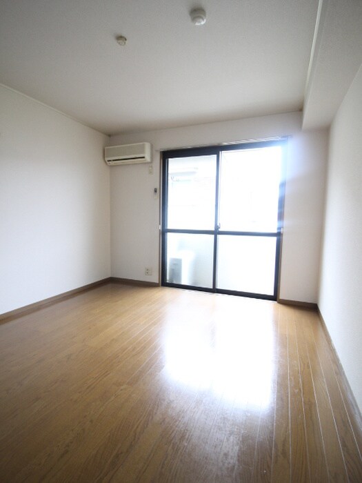 物件内観写真21　(居室)