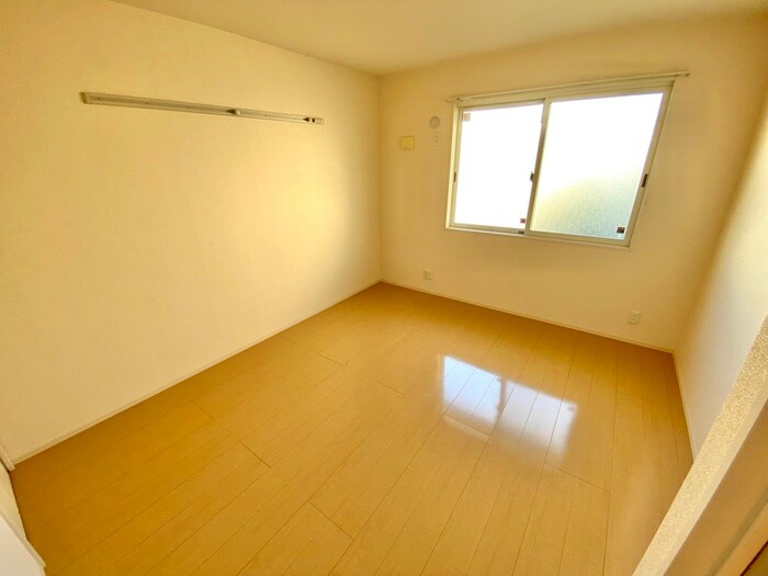 物件内観写真22　(居室)