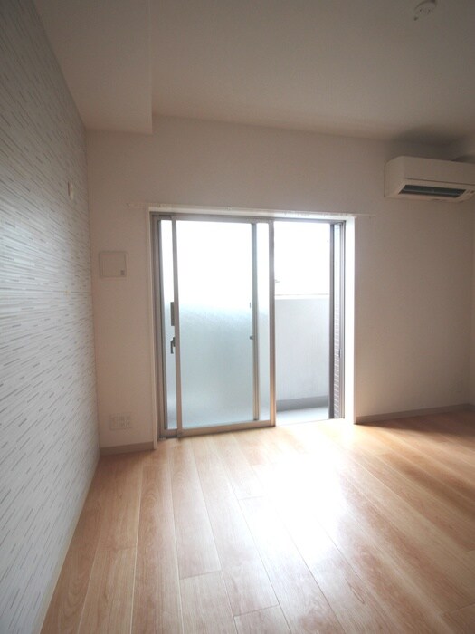 物件内観写真15　(居室)