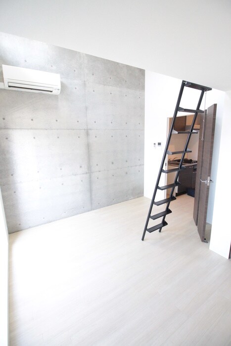 物件内観写真18　(居室)