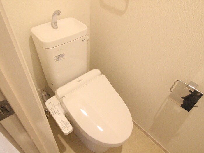 物件内観写真13　(トイレ)