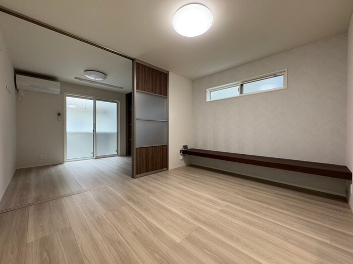 物件内観写真8　(居室)