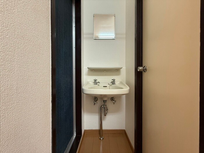 物件内観写真12　(洗面)