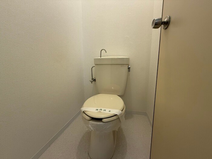 物件内観写真13　(トイレ)