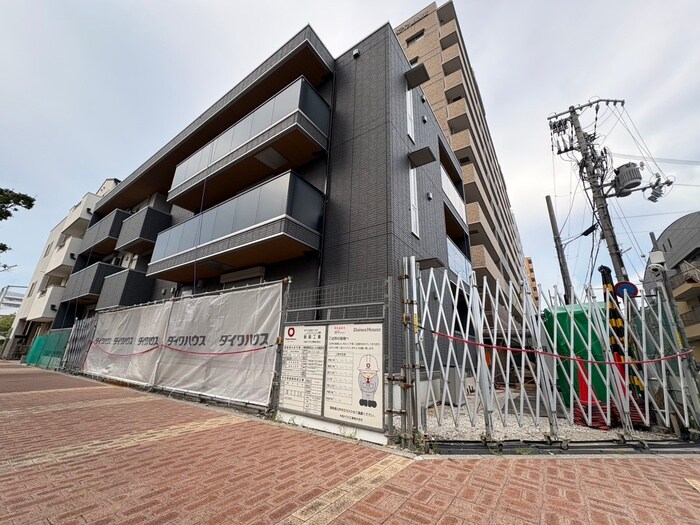 物件外観写真3　(駐輪場)