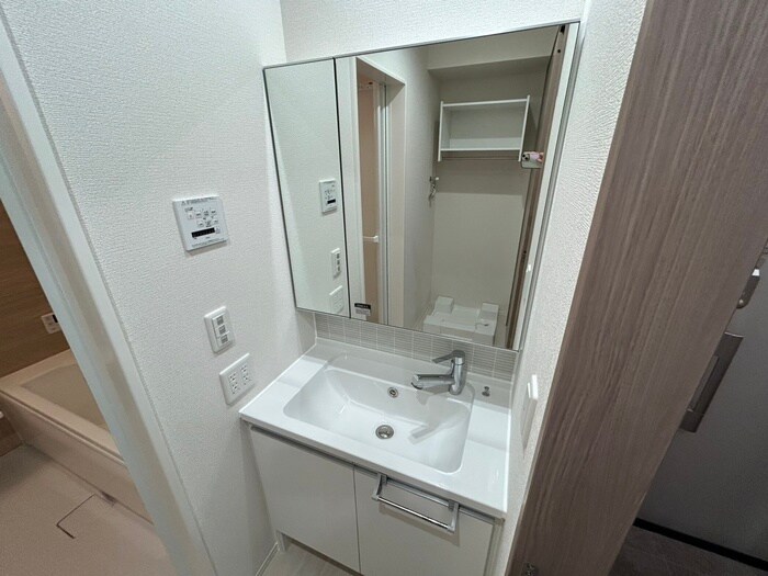 物件内観写真12　(洗面)