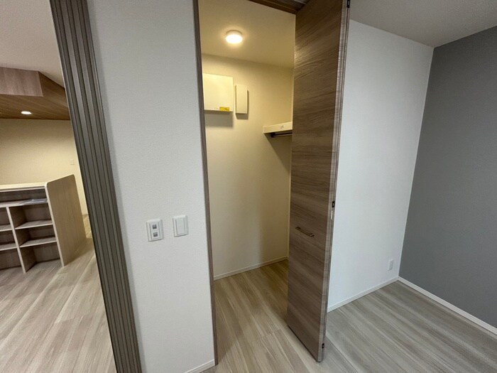 物件内観写真13　(洗面)