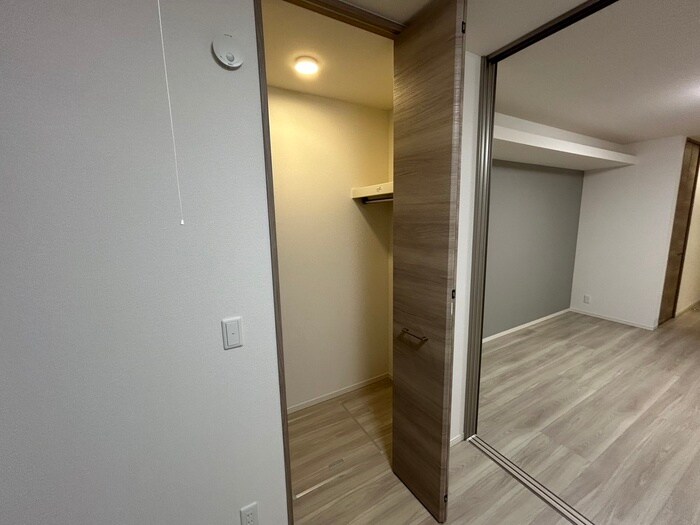 物件内観写真13　(収納)