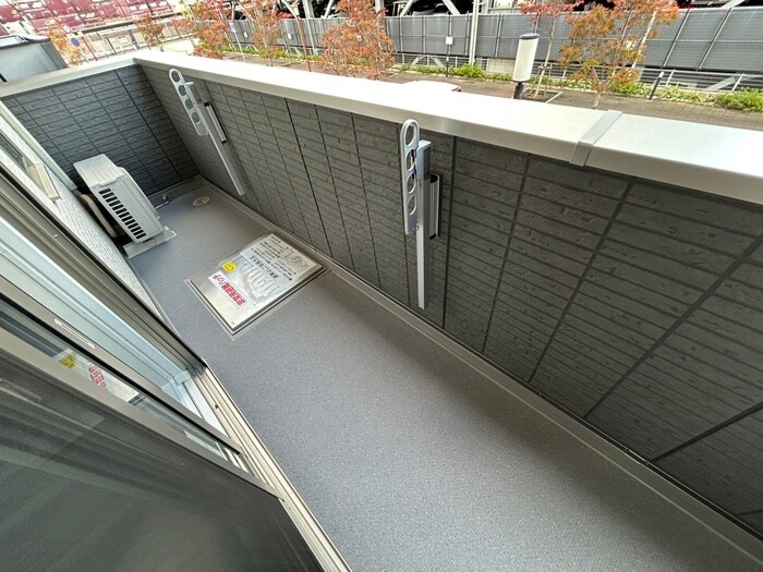 物件内観写真16　(ベランダ・バルコニー)