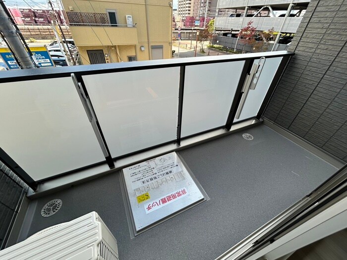 物件内観写真16　(ベランダ・バルコニー)