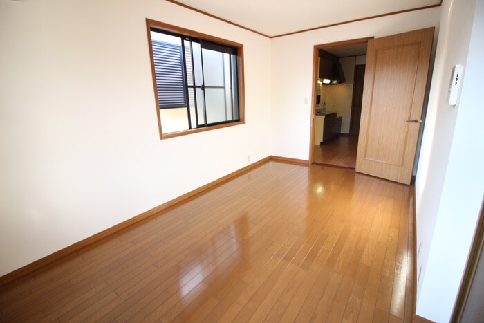 物件内観写真7　(居室)