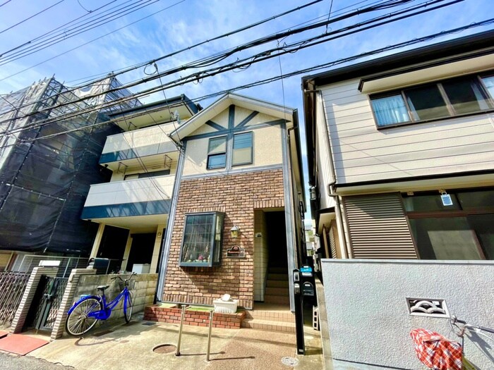 物件外観写真3　(外観写真)