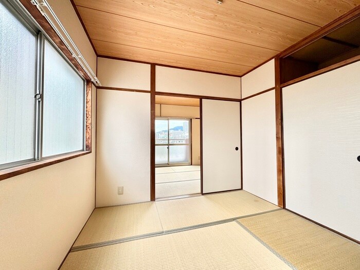 物件内観写真4　(居室)