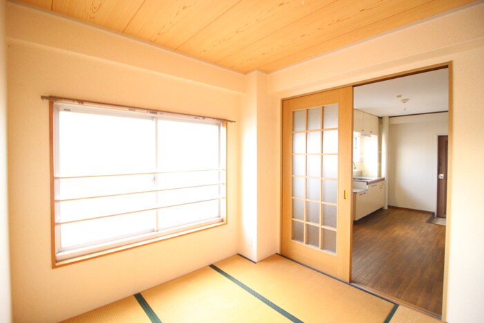 物件内観写真10　(居室)