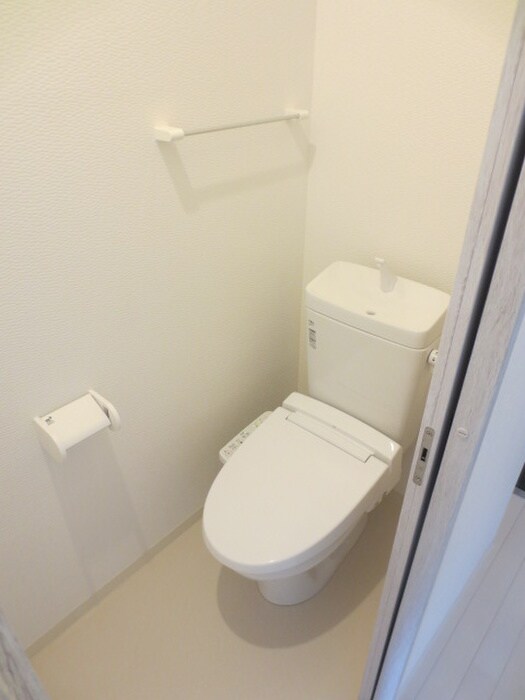 物件内観写真10　(トイレ)