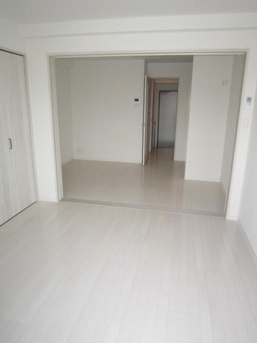 物件内観写真11　(内観写真)