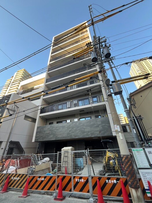 物件外観写真1　(建築中)