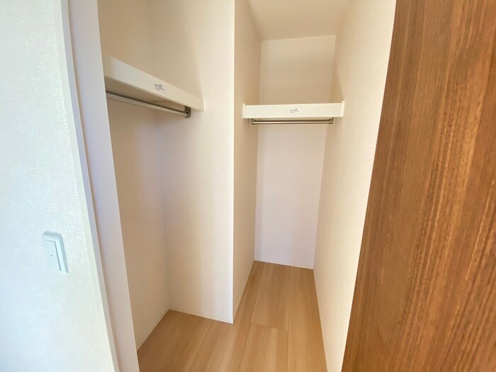 物件内観写真9　(収納)