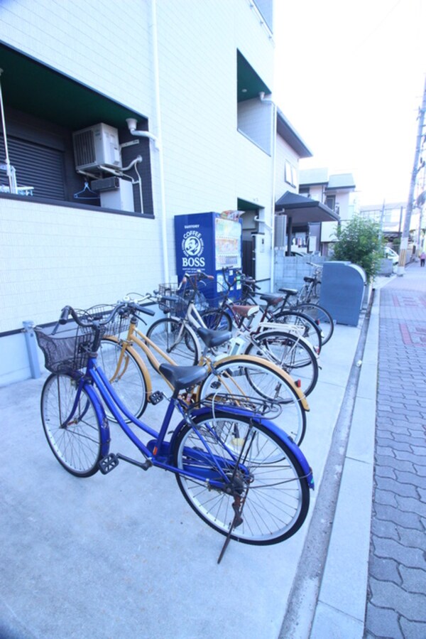 駐輪場