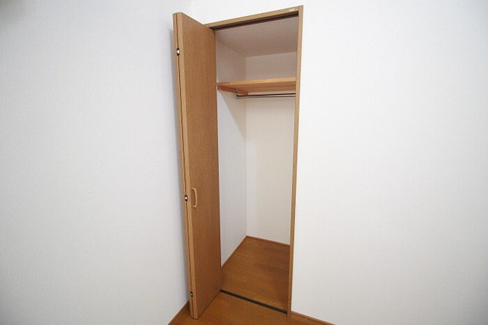 物件内観写真11　(収納)