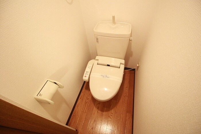 物件内観写真15　(トイレ)