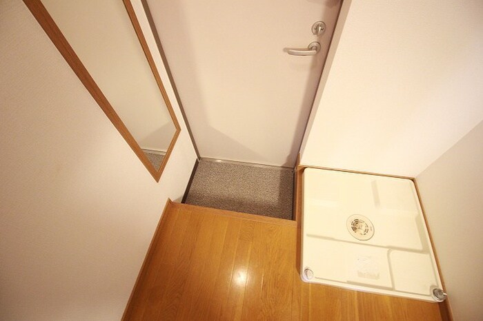 物件内観写真17　(玄関)