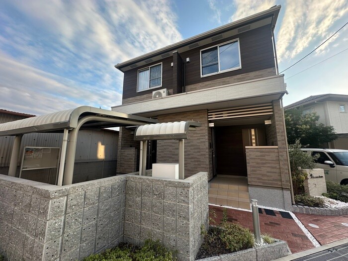 物件外観写真1　(外観写真)