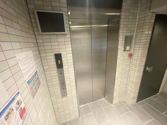 物件外観写真6　(建物設備)