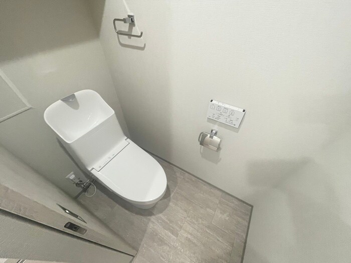 物件内観写真11　(トイレ)