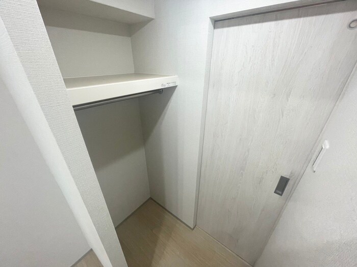 物件内観写真15　(収納)